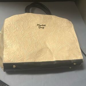 Elizabeth George shoulderbag